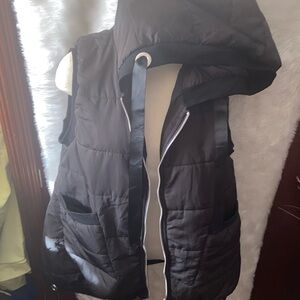 Jacket/hoodie/vest zipper up front